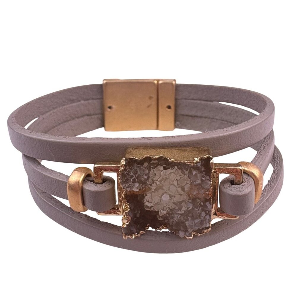 Saachi Womens Gray Leather Drusy Quartz Gold Tone Wrap Bracelet